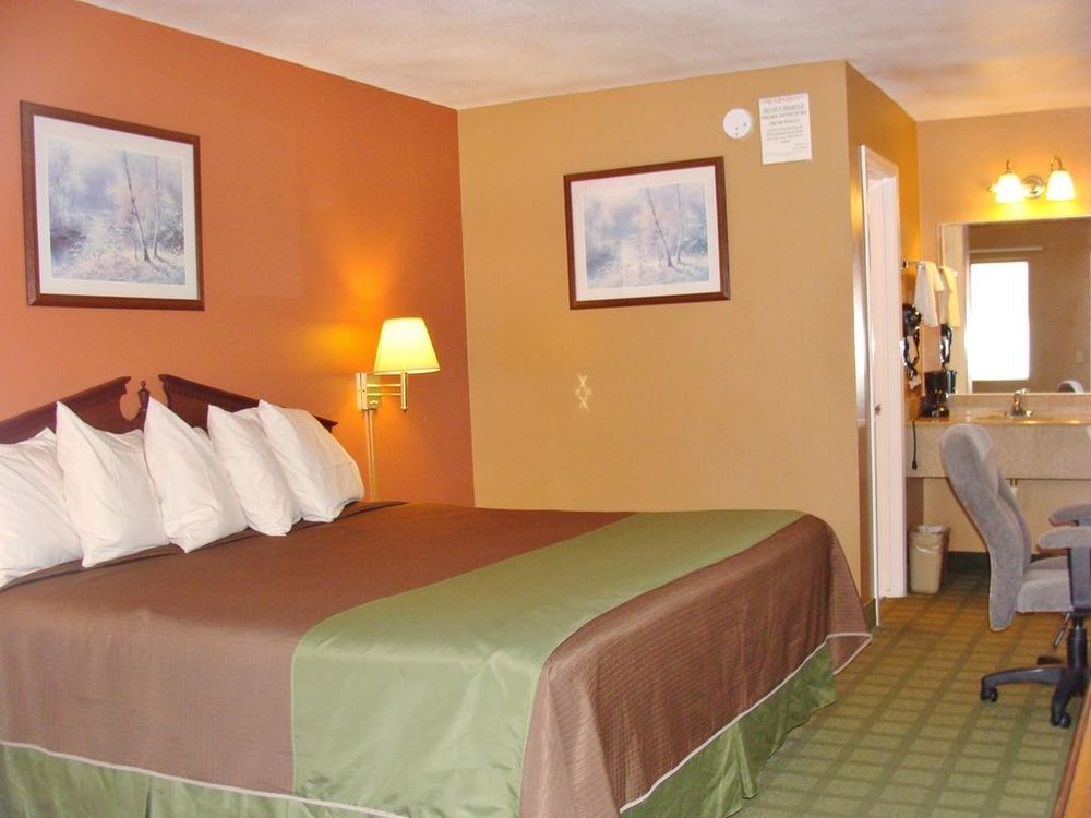 Americas Best Value Inn And Suites Siloam Springs Phòng bức ảnh